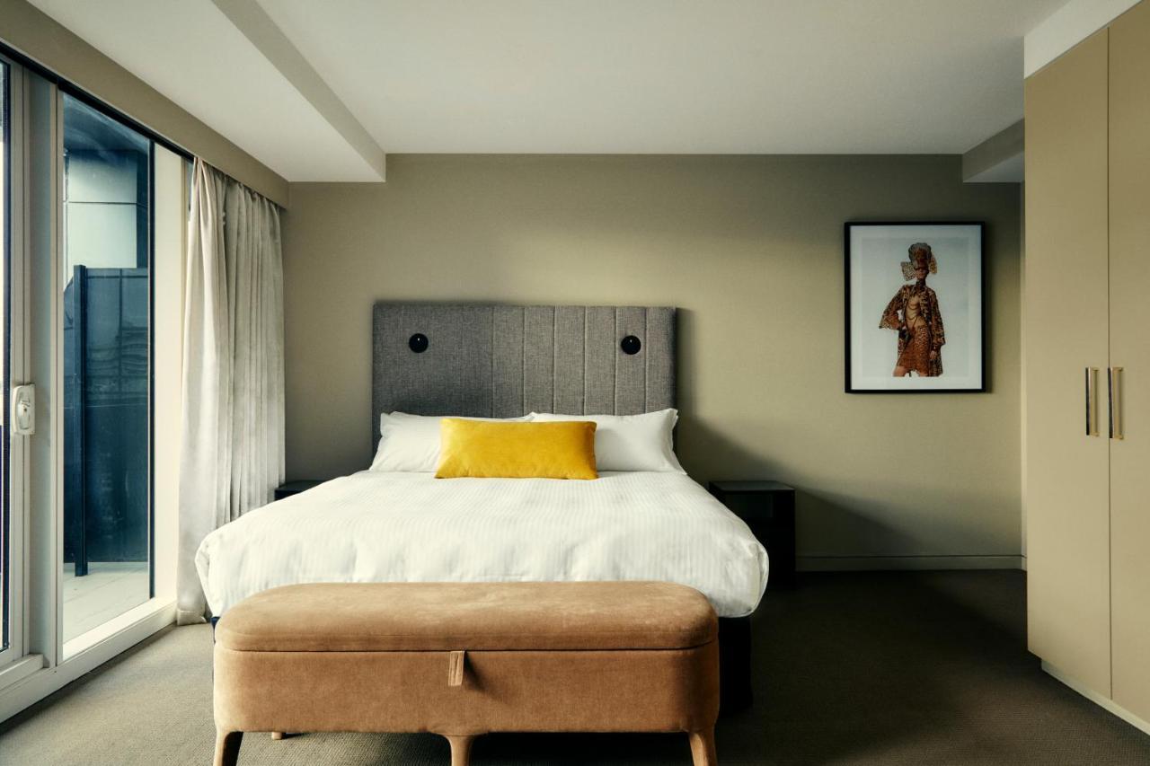 Hotel The Kinson à Ville de Ville de Melbourne Extérieur photo A bedroom at the hotel