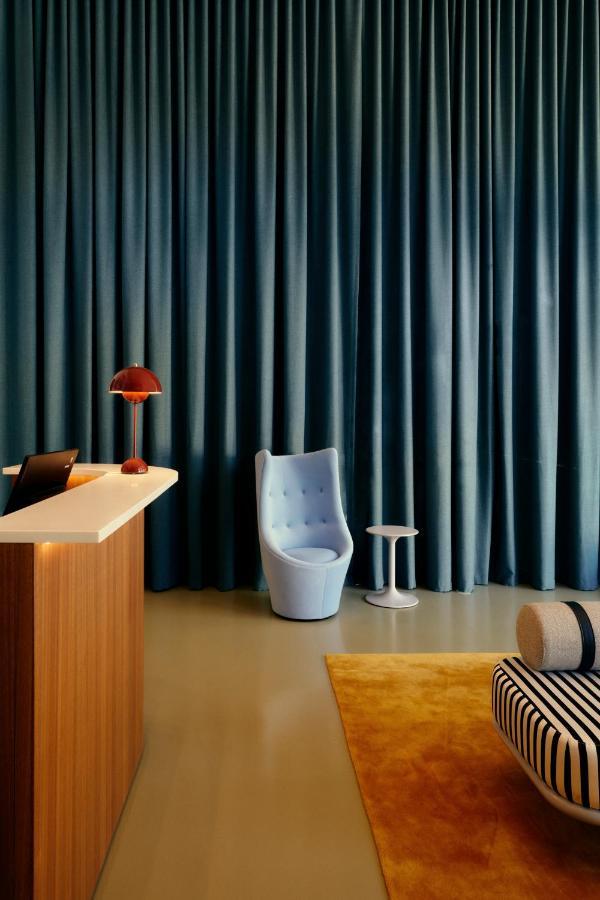 Hotel The Kinson à Ville de Ville de Melbourne Extérieur photo A room at the Standard East Village