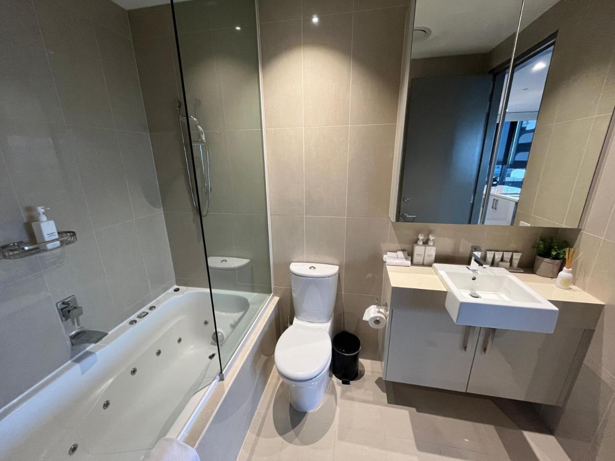 Hotel The Kinson à Ville de Ville de Melbourne Extérieur photo Bathroom